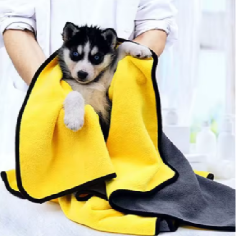 SERVIETTE DE BAIN EN FIBRE 70/140CM